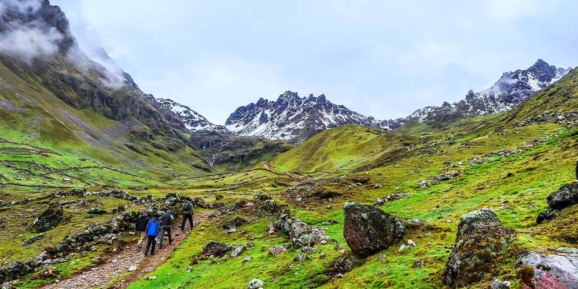 trek-lares-2